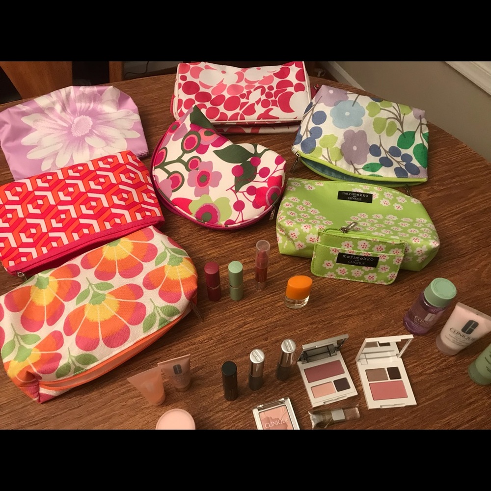 Clinique makeup bundle